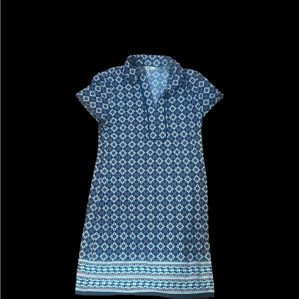 Max Studio Patterned Short Sleeve Dress: size medium. Red, white, and blue.